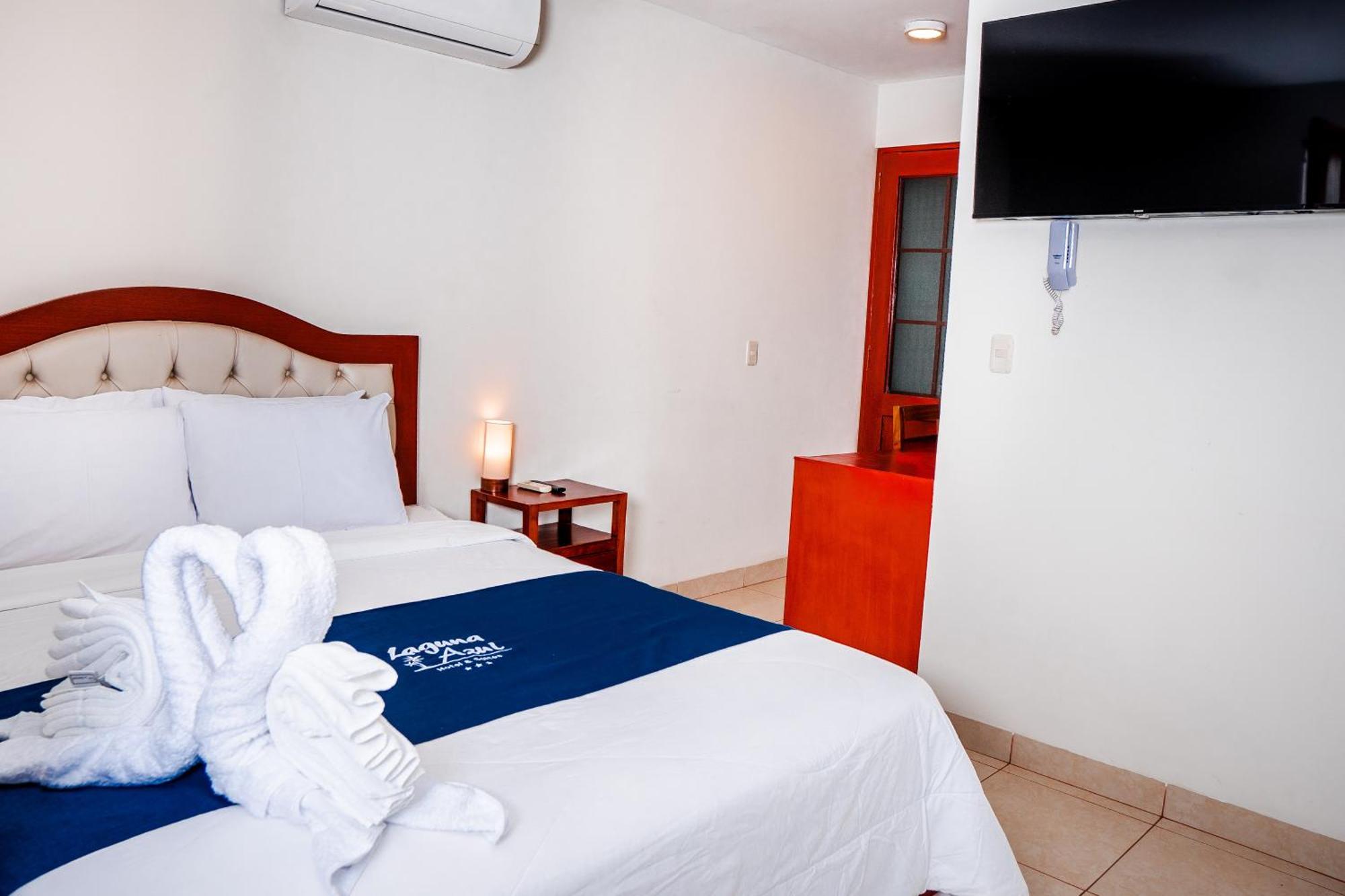 Laguna Azul Hotel & Suites Sauce Zewnętrze zdjęcie