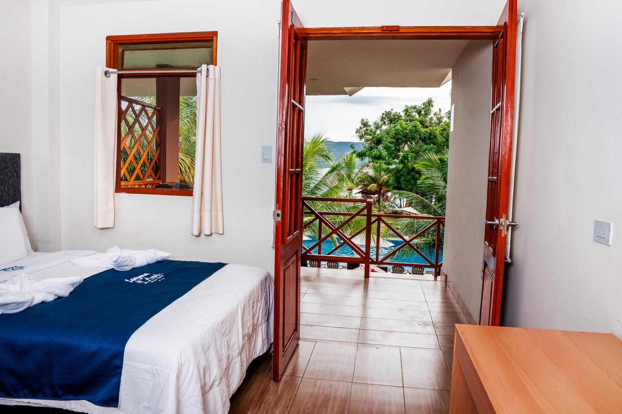 Laguna Azul Hotel & Suites Sauce Zewnętrze zdjęcie